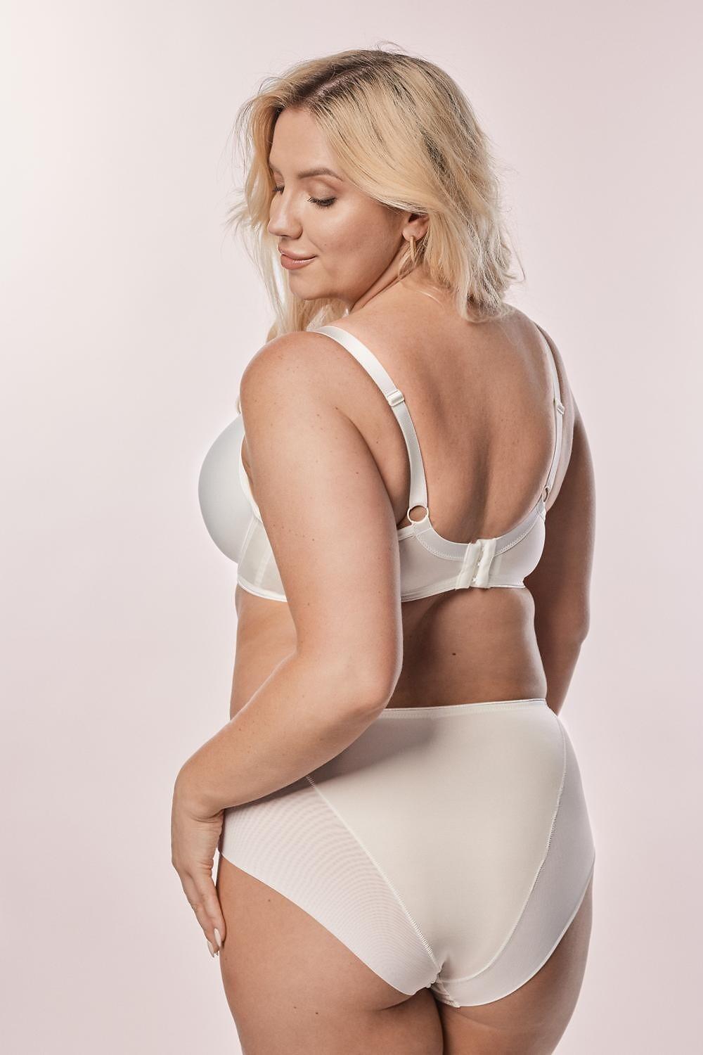Figi Mefemi Anita II Milk M-2XL